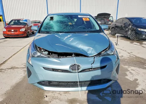 2017 Toyota Prius z USA, uszkodzony, nr VIN JTDKARFUXH3046868